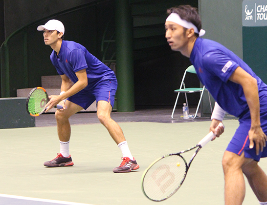 マクラクラン勉・内山靖崇