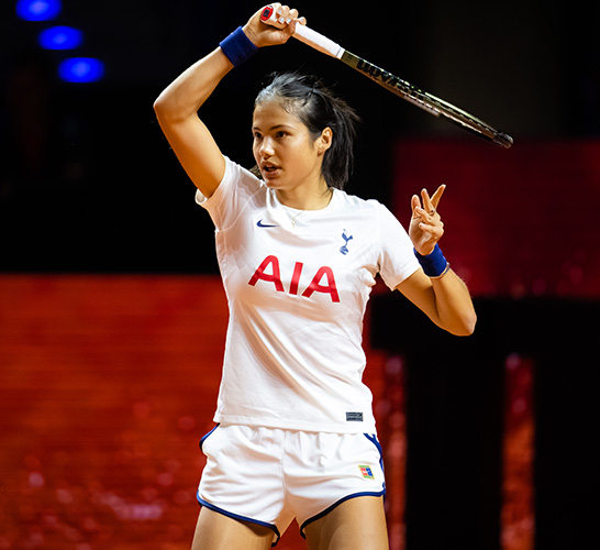 エマ・ラドゥカヌ