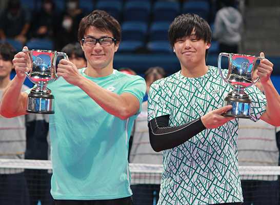 上杉海斗、松井俊英