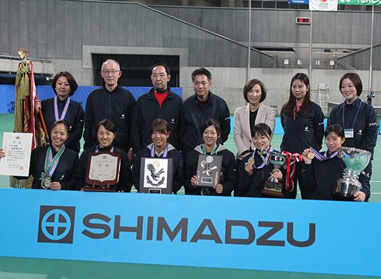 テニス日本リーグ