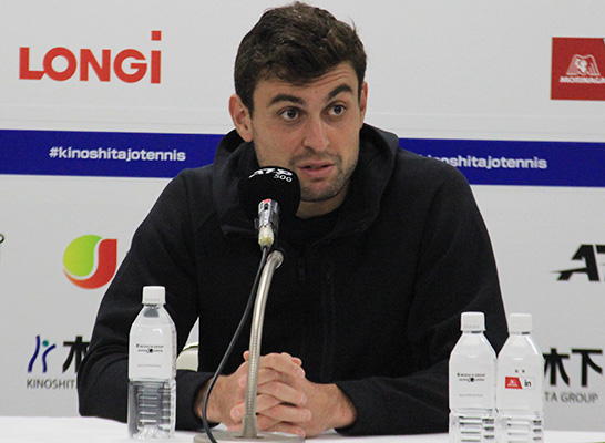 アスラン・カラツェフ