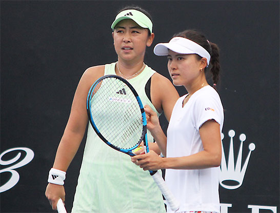 二宮真琴、穂積絵莉