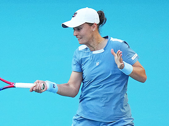 カリニナ（3月）