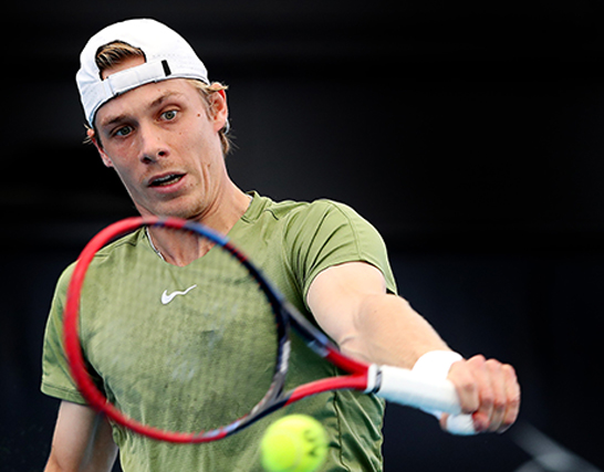 デニス・シャポバロフ