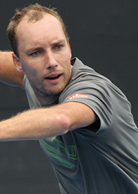Steve Darcis