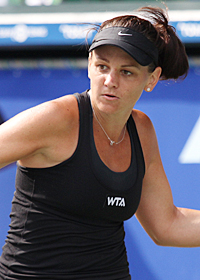 Casey Dellacqua